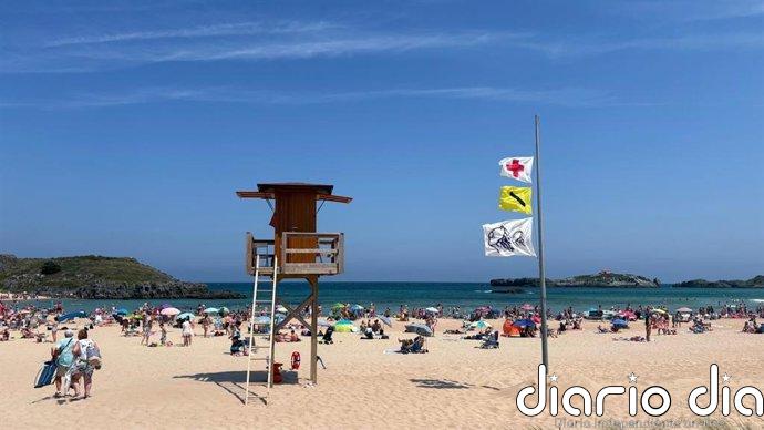 Cruz Roja realiza 2.800 intervenciones hasta julio en Cantabria, un 40% más, la mayoría por picaduras de medusas