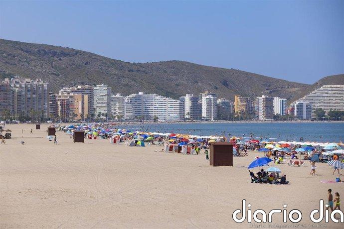 Cullera cierra el mes de julio con más de un 90% de ocupación en hoteles y apartamentos turísticos