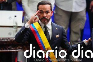 De la Espriella promete la "recuperación total de la seguridad" y la "regeneración nacional" durante su investidura