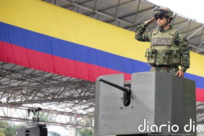 De la Espriella renueva la cúpula militar de Colombia para hacer frente al "narcoterrorismo"