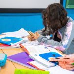 Deducciones fiscales para comprar libros de texto en Baleares: guarda tus facturas y ahorra 220 euros por hijo