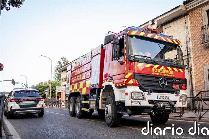 Desalojados dos edificios de Chamberí (Madrid) por un aparatoso incendio originado en la última planta de uno de ellos