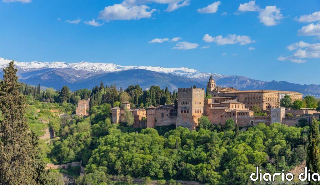 Desalojados "temporalmente" los Palacios Nazaríes y la Alcazaba de la Alhambra por el nuevo terremoto en Granada