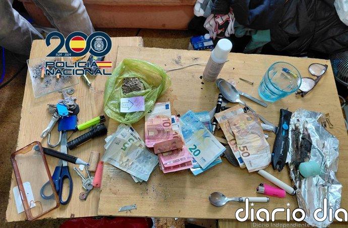 Desarticulado en Vigo un punto de venta y 'cocinado' de drogas, con un detenido y 30 gramos de heroína intervenida