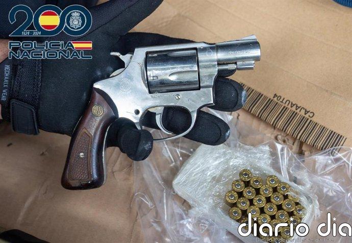 Detenidas dos personas por regentar tres inmuebles donde cultivaban y vendían marihuana en Molina y Archena