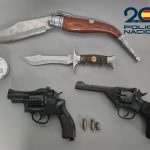 Detenido por circular esgrimiendo un arma de fuego y profiriendo amenazas de muerte