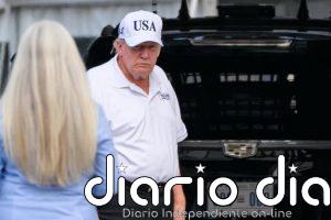 Detienen a un varón armado en el club de golf de Trump en Los Ángeles antes de su visita al campo