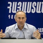 Dictan prisión preventiva contra el expresidente de Armenia Robert Kocharian