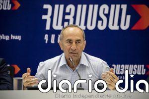 Dictan prisión preventiva contra el expresidente de Armenia Robert Kocharian
