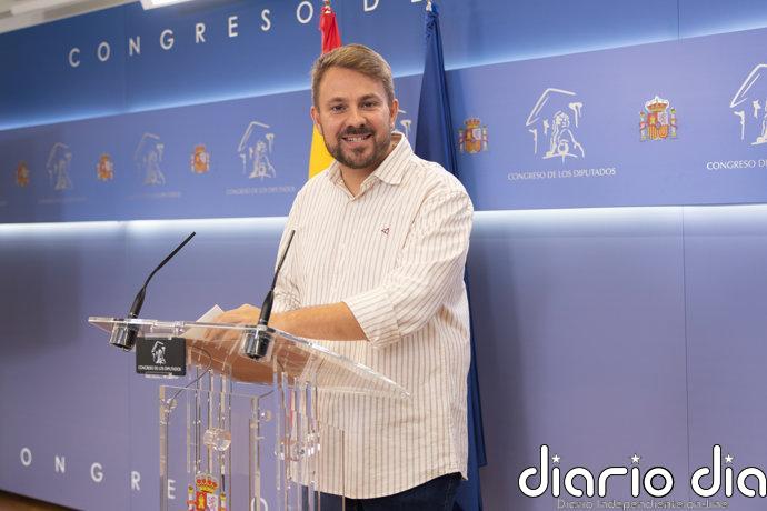 Diputado de Sumar cree que Sánchez "llega tarde" a la crisis de Ceuta y con "síndrome de Estocolmo" con Mohamed VI