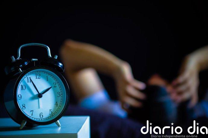 ¿Dormimos menos desde que existe la luz eléctrica Un estudio compara el sueño de cazadores-recolectores y el actual