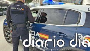 Dos detenidos tras agredirse con un florero y una muleta en una discusión en un domicilio de Valladolid