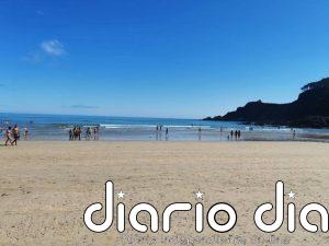 Ecologistas alertan de bacterias fecales en la playa de San Pedro de Bocamar (Cudillero)