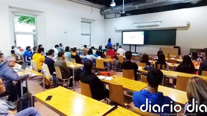 Educación recibió alrededor de 110.000 solicitudes de docentes para acciones formativas a lo largo del pasado curso
