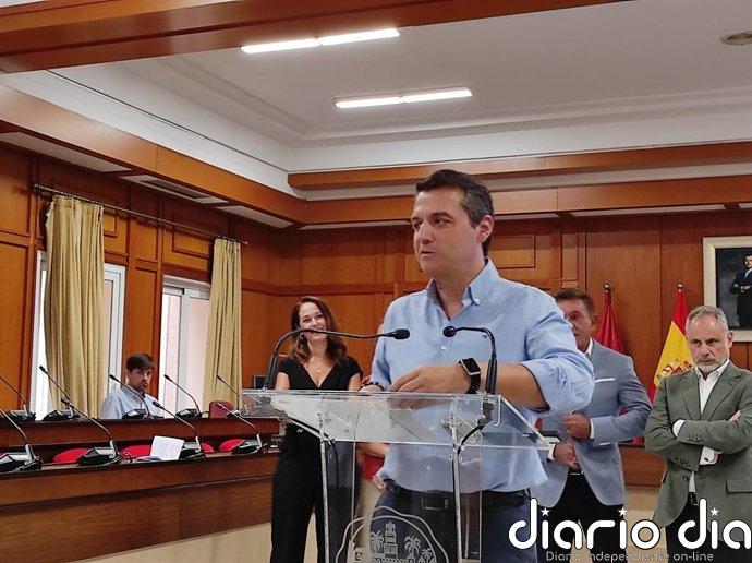 El alcalde de Córdoba anuncia para 2027 un presupuesto con crecimiento moderado e inversiones de entre 10 y 20 millones