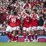 El Arsenal arrasa al Manchester City y alza la Community Shield