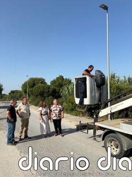 El Ayuntamiento de Jerez (Cádiz) instala un nuevo alumbrado con tecnología LED en La Guareña El Ayuntamiento de Jerez de la Frontera (Cádiz) instala un nuevo alumbrado con tecnología LED en La Guareña