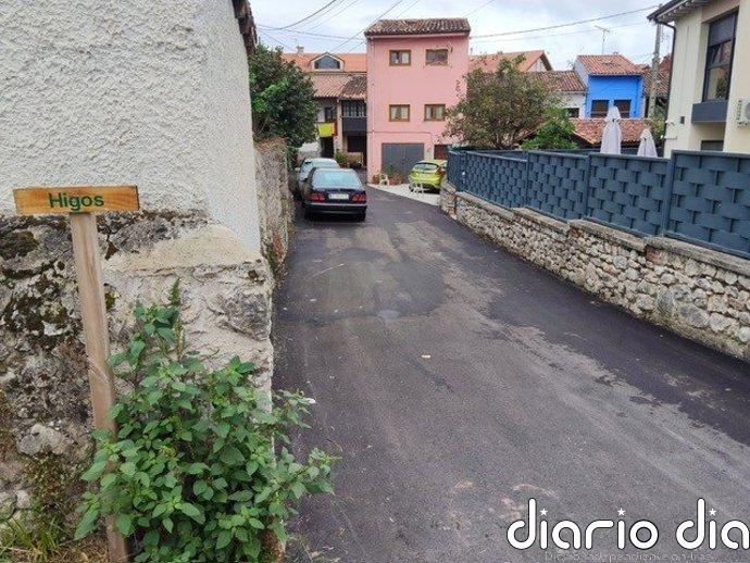 El Ayuntamiento finaliza la pavimentación de tres barrios de Póo tras invertir más de 80.000 euros