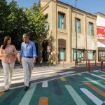 El Ayuntamiento mejora la seguridad vial en la calle Mas de las Matas, junto al Espacio La Azucarera