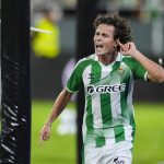 El Betis gana un bonito pulso con la Real en el debut liguero