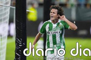 El Betis gana un bonito pulso con la Real en el debut liguero