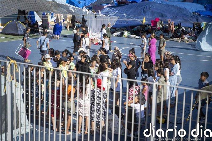 El Centro Ecuestre de Ceuta recibe a las primeras mujeres y niñas trasladadas desde asentamientos provisionales