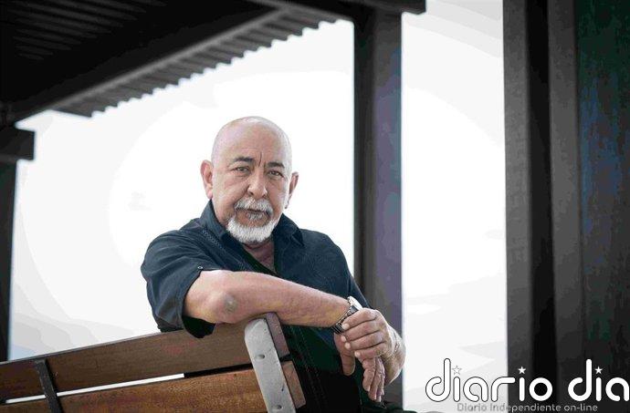 El cubano Leonardo Padura, Premio Liber 2026 al autor hispanoamericano más destacado