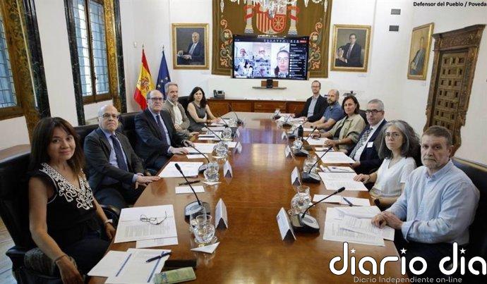 El Defensor del Pueblo analiza 450 expedientes de víctimas de abusos sexuales en el ámbito de la Iglesia católica
