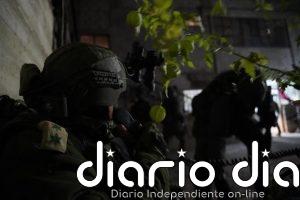 El Ejército de Israel vuelve a penetrar en Siria y dispara proyectiles a 50 kilómetros de Damasco