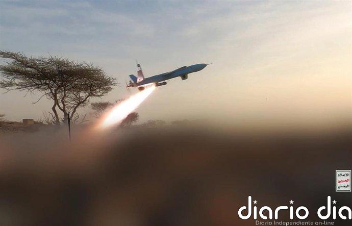 El Ejército de Yemen atribuye a los rebeldes hutíes nuevos ataques contra el puerto de Moca y la ciudad de Marib (oeste)