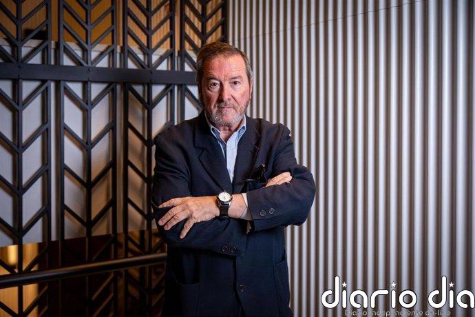 El escritor J.J. Benítez se incorpora a la editorial Almuzara con la publicación de su obra 'Amado Gurú'