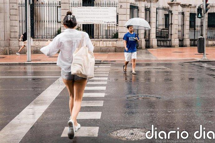 El fin de semana dejará tormentas y granizo en el interior peninsular y las temperaturas serán normales para la época