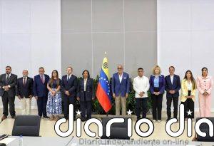 El Gobierno de Venezuela y la oposición acuerdan transformar el sistema judicial y recuperar activos en el exterior