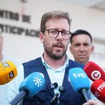 El Gobierno manda nuevos recursos contra el incendio de Niebla, donde ya hay más de medio millar de efectivos
