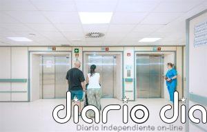 El Hospital Virgen del Rocío de Sevilla invierte 920.000 euros en la renovación y modernización de varios ascensores