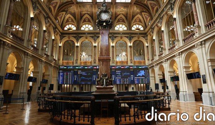 El Ibex 35 abre la sesión con un alza del 0,4% y acaricia los históricos 20.100 puntos