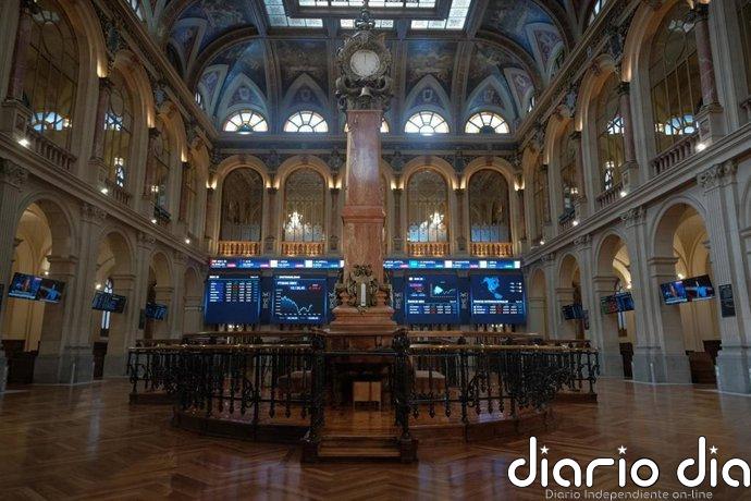 El Ibex 35 repunta un 0,6% en la media sesión y encara los 20.000 puntos, con el crudo en 93 dólares