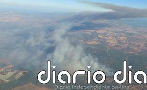 El incendio de Niebla (Huelva) entra en fase de emergencia y obliga al alejamiento preventivo de dos aldeas