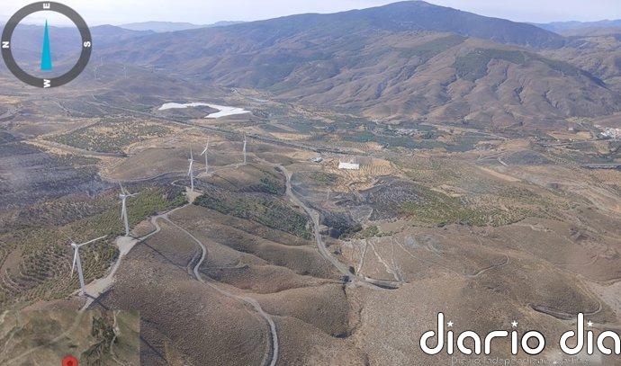 El Infoca da por controlado el incendio forestal de Las Tres Villas (Almería) con más de 300 hectáreas afectadas
