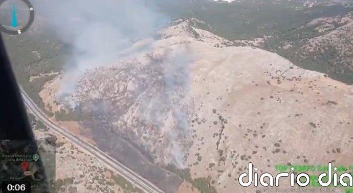 El Infoca da por estabilizado el incendio en Huétor Santillán (Granada)