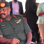 El jefe del Ejército de Uganda e hijo del presidente afirma que se postulará a la presidencia en 2031