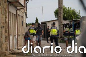 El líder de Os Fanchos y otros dos varones fueron detenidos cuando portaban más de 1.400 kilos de cocaína en A Pobra
