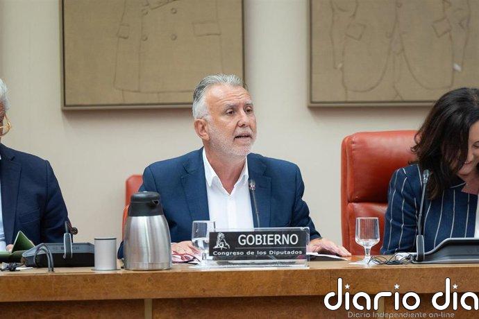 El ministro Torres condena los ataques a migrantes en Ceuta y pide a PP y Vox que se sumen a la "no violencia"