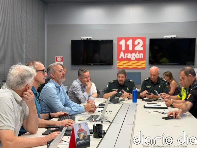 El operativo contiene durante la noche el avance del incendio de Riglos hacia los núcleos de población