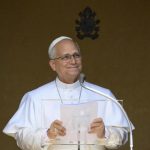 El Papa pide situar "en el centro" la protección de los menores migrantes y llama a promover la reunificación familiar