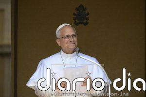 El Papa pide situar "en el centro" la protección de los menores migrantes y llama a promover la reunificación familiar