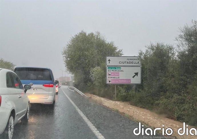 El pleno sobre la limitación de coches en Menorca se aplaza para alcanzar acuerdos