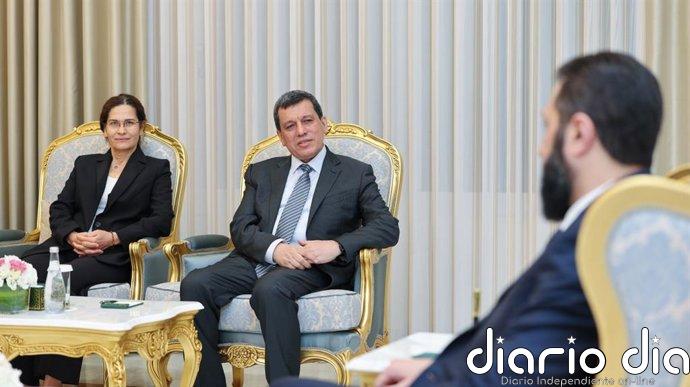 El presidente de Siria nombra al jefe de las disueltas milicias kurdo-árabes como su asesor