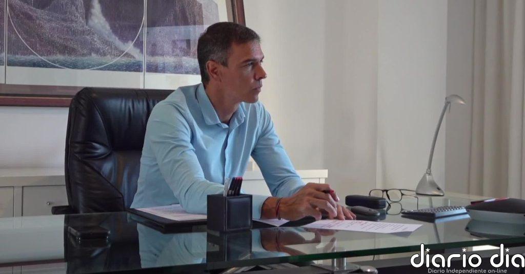 El presidente Sánchez analiza por videoconferencia junto a siete ministros la situación en Ceuta