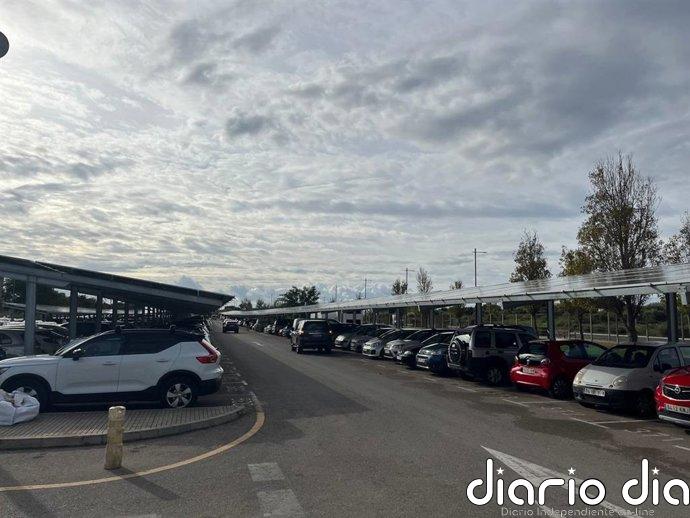 El PSOE pide que los dueños de segundas residencias tengan que registrar el coche en Menorca